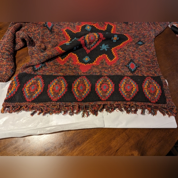 Multicolor Geometric Pattern Sweater - Picture 6 of 8